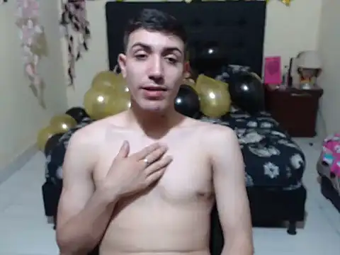 thiago collins9 online show from January 8, 2026, 2:06 am