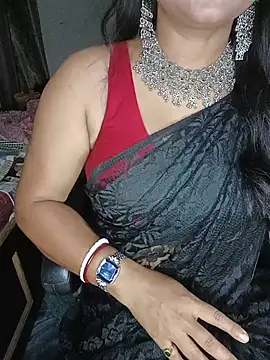 MAHI066 online show from June 18, 2026, 3:17 pm
