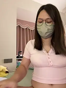 Snapshot of lele-520 chatting on February 12, 2026, 3:45 pm lele-520 online show from February 12, 2026, 3:45 pm