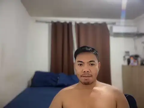 Snapshot of chubbybear_08 chatting on February 4, 2026, 3:51 pm chubbybear 08 online show from February 4, 2026, 3:51 pm