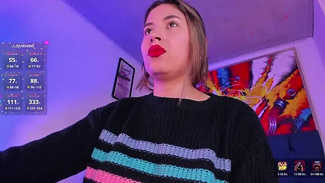 Snapshot of Violet_Blazee chatting on February 3, 2026, 12:10 pm Violet Blazee online show from February 3, 2026, 12:10 pm