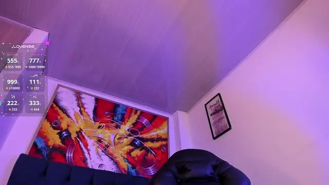 Snapshot of Violet_Blazee chatting on January 18, 2026, 12:08 pm Violet Blazee online show from January 18, 2026, 12:08 pm