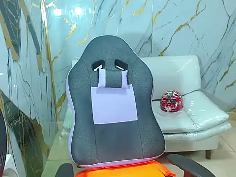 Boy tatto77 online show from February 5, 2026, 6:59 pm