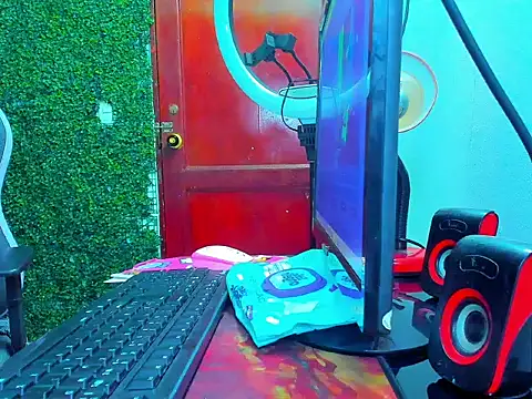 Boy tatto77 online show from April 4, 2026, 12:39 am