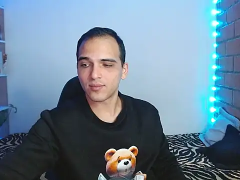 MaaX2330 online show from January 6, 2026, 5:17 pm