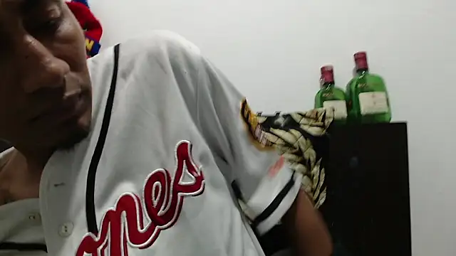 negrito sexxxo online show from January 18, 2026, 5:22 am