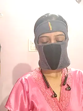 notyg240 online show from April 30, 2026, 11:09 pm