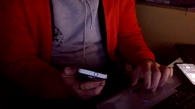 Snapshot of Michaelo666 chatting on February 9, 2026, 6:22 am Michaelo666 online show from February 9, 2026, 6:22 am