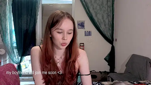 Snapshot of MaryJane_x_Peter chatting on July 6, 2026, 2:35 pm MaryJane x Peter online show from July 6, 2026, 2:35 pm
