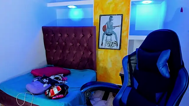 dolly boob online show from February 21, 2026, 4:25 am