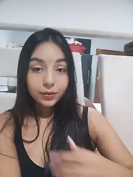 Babyabril18  online show from May 27, 2026, 1:57 am