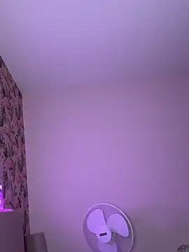 LilyLuck  online show from January 6, 2026, 12:14 am