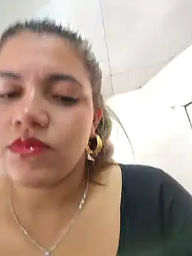 Ivy enjoy online show from May 9, 2026, 7:06 pm