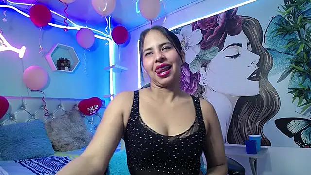 Snapshot of nicol_ross19 chatting on February 19, 2026, 2:41 am nicol ross19 online show from February 19, 2026, 2:41 am