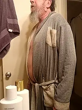 Snapshot of pinkcheetah12 chatting on February 21, 2026, 4:20 pm pinkcheetah12 online show from February 21, 2026, 4:20 pm