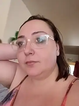 Snapshot of pinkcheetah12 chatting on February 17, 2026, 3:09 pm pinkcheetah12 online show from February 17, 2026, 3:09 pm