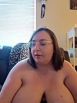 Snapshot of pinkcheetah12 chatting on February 28, 2026, 7:35 pm pinkcheetah12 online show from February 28, 2026, 7:35 pm