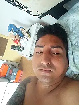 Snapshot of Yrresistible666 chatting on February 10, 2026, 3:00 pm Yrresistible666 online show from February 10, 2026, 3:00 pm