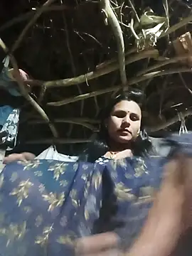 Cuty priti online show from April 23, 2026, 5:36 pm