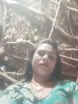 Snapshot of Cuty_priti chatting on June 6, 2026, 5:29 pm Cuty priti online show from June 6, 2026, 5:29 pm