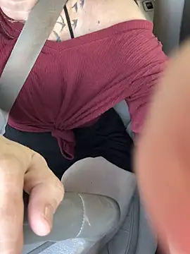 GoddessRae19 online show from April 14, 2026, 12:21 pm