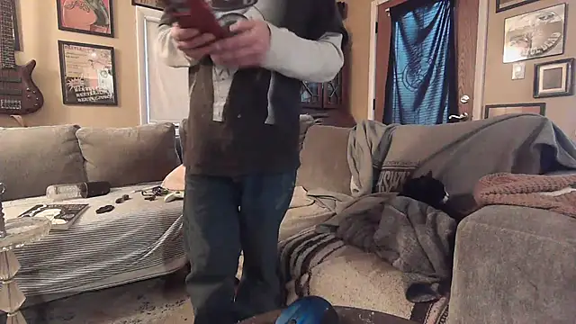 Gr4tefulCock online show from February 5, 2025, 9:18 pm