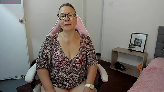 MS  samantha online show from May 22, 2026, 11:08 am