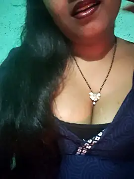 Snapshot of Eashita_01 chatting on January 14, 2026, 7:39 pm Eashita 01 online show from January 14, 2026, 7:39 pm