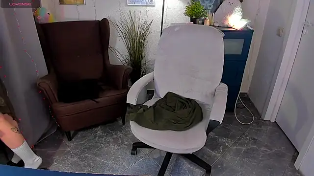 SarahShelby online show from January 6, 2026, 5:55 am