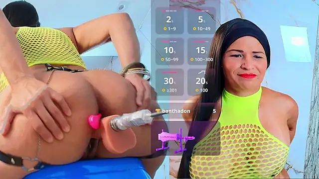 Snapshot of Isis_car0lina chatting on February 13, 2026, 5:07 am Isis car0lina online show from February 13, 2026, 5:07 am