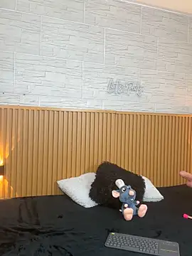 Electra Joness online show from February 5, 2026, 12:28 am