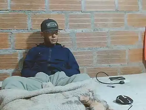 Snapshot of Alphamaster_92 chatting on February 18, 2026, 11:17 am Alphamaster 92 online show from February 18, 2026, 11:17 am