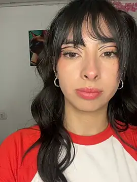 junorise23 online show from May 23, 2026, 5:28 am