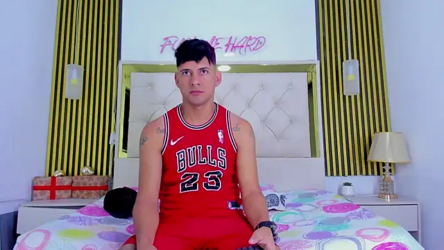 Sweet kevin1 online show from January 8, 2026, 6:19 am