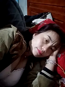 boiboi001 online show from February 2, 2026, 10:42 pm