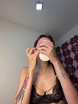Snapshot of ATHENA_OLIMPO chatting on May 7, 2026, 2:38 am ATHENA OLIMPO online show from May 7, 2026, 2:38 am