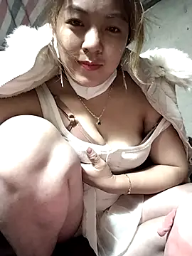 Snapshot of Lucky_cutee chatting on January 10, 2026, 11:27 am Lucky cutee online show from January 10, 2026, 11:27 am