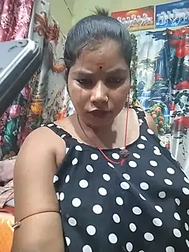 Snapshot of cftttttd56 chatting on June 1, 2026, 2:17 pm cftttttd56 online show from June 1, 2026, 2:17 pm