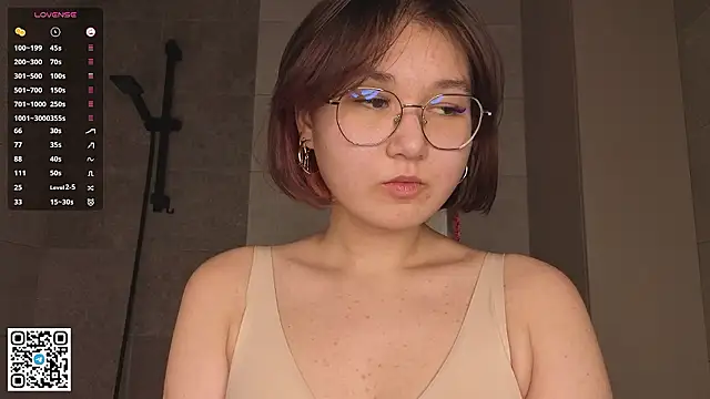 Snapshot of EvelinaKilner chatting on January 9, 2026, 6:59 pm EvelinaKilner online show from January 9, 2026, 6:59 pm