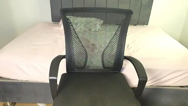 Sofii unicorn online show from March 8, 2026, 2:04 am