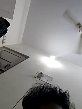 thelonewolf36 online show from March 25, 2026, 10:36 am