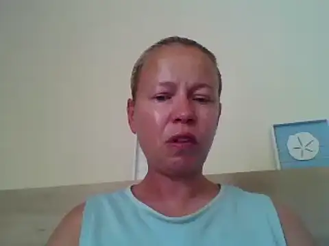 jennyblondeuk online show from May 21, 2026, 3:20 pm