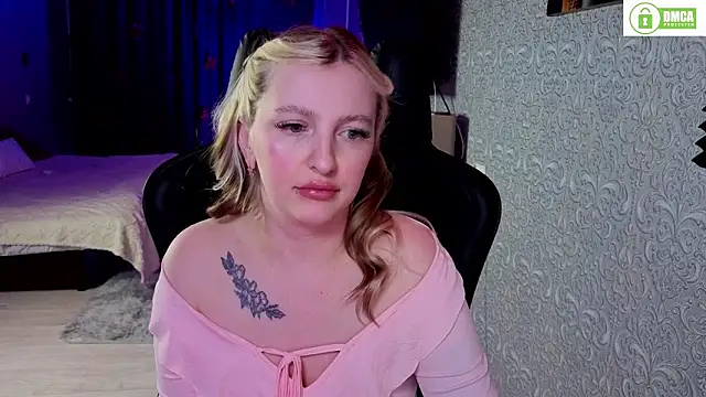 Eva Vibe  online show from February 5, 2026, 4:58 pm