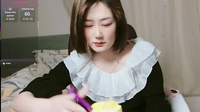 Snapshot of lucynan chatting on February 11, 2026, 5:07 am lucynan online show from February 11, 2026, 5:07 am