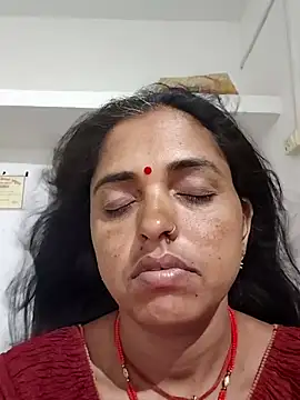 Snapshot of Mahima_rani34 chatting on May 28, 2026, 9:43 pm Mahima rani34 online show from May 28, 2026, 9:43 pm