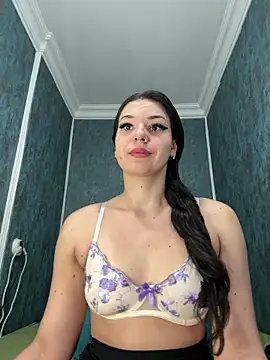 RedAssHottie online show from April 12, 2026, 2:59 am