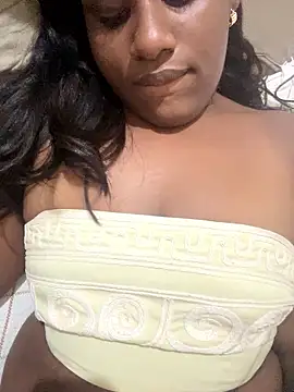 amorasecy online show from January 18, 2026, 1:31 am