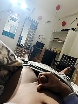 Snapshot of daddy_raj1208 chatting on January 6, 2026, 6:34 pm daddy raj1208 online show from January 6, 2026, 6:34 pm