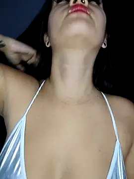 Snapshot of Arimonroee chatting on February 11, 2026, 11:15 pm Arimonroee online show from February 11, 2026, 11:15 pm