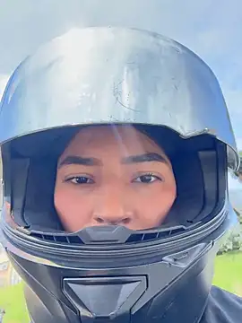 Snapshot of Ema_Rose_ chatting on February 7, 2026, 5:43 pm Ema Rose online show from February 7, 2026, 5:43 pm